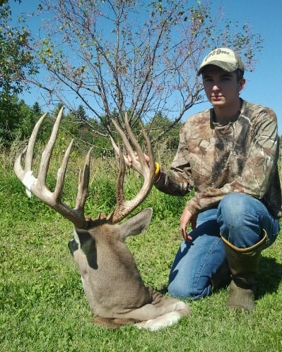 boy with huge 10 point